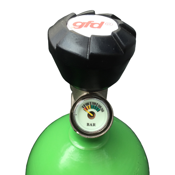 Druckluftflasche Stahl 6 l/300 bar, ungefüllt, Füllstandsanzeige, Prüffrist 10 Jahre. Nicht zugelassen zur Verwendung als Atemluftflasche