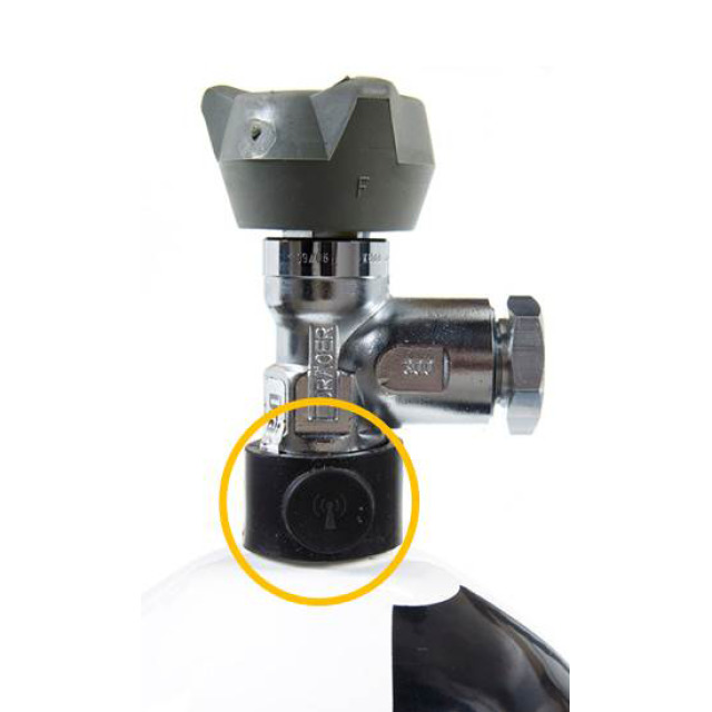 RFID-Transponder DRÄGER mit Transponderaufnahme, zur Montage am Hals einer Druckluftflasche