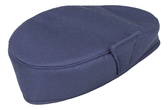 Mütze in Stewardessenform, dunkelblau, Kammgarn-Trikot mit Kunstseidenfutter