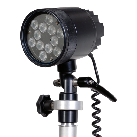Scheinwerfer TREBLE-LIGHT LED 5000 Flood L, 12–24V, DIN-Aufnahme